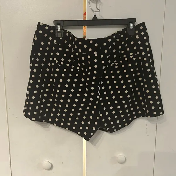 LOFT High Waist Black and White Polka Dot Shorts - Image 2