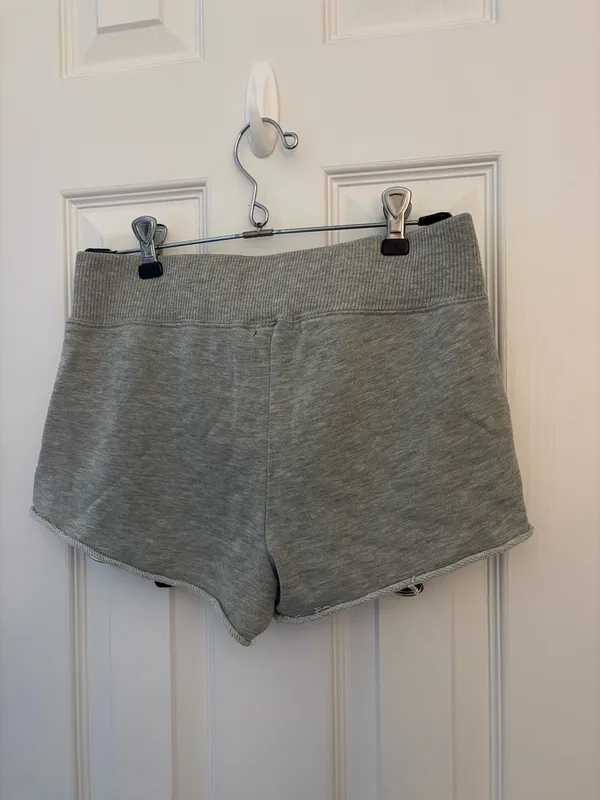 BDG Sweat Shorts - Image 4