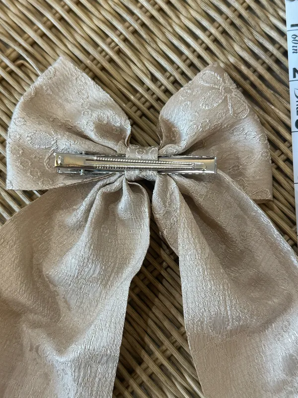 3 Long Hair Bows Multiple - Image 4