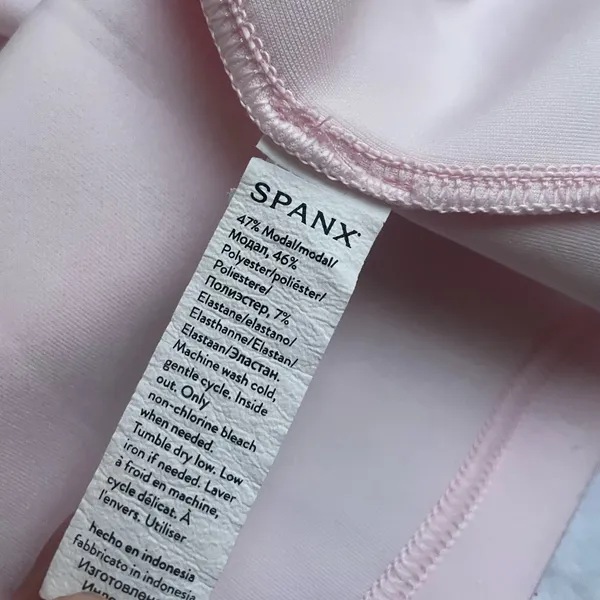 Spanx AirEssentials Mock Neck Sleeveless Tank Top Women’s Large - Image 4