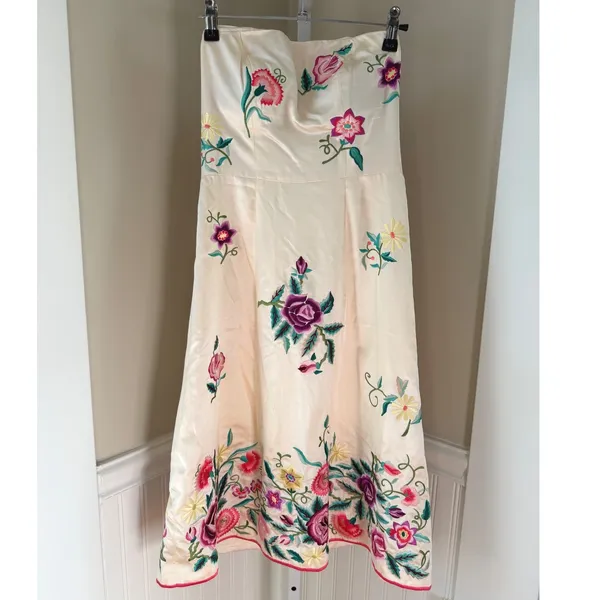 Tibi Strapless Floral Embroidered Silk Dress Cream Small - Image 2