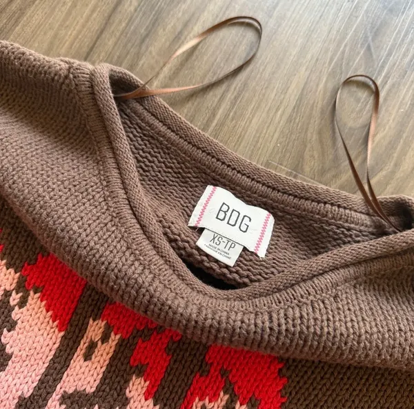 Urban Outfitters BDG Sweater - Image 3