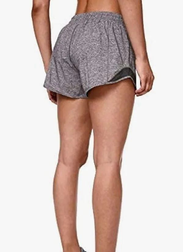 Lululemon Hotty Hot Short II Sz 6 tall Heather Lux - Image 5