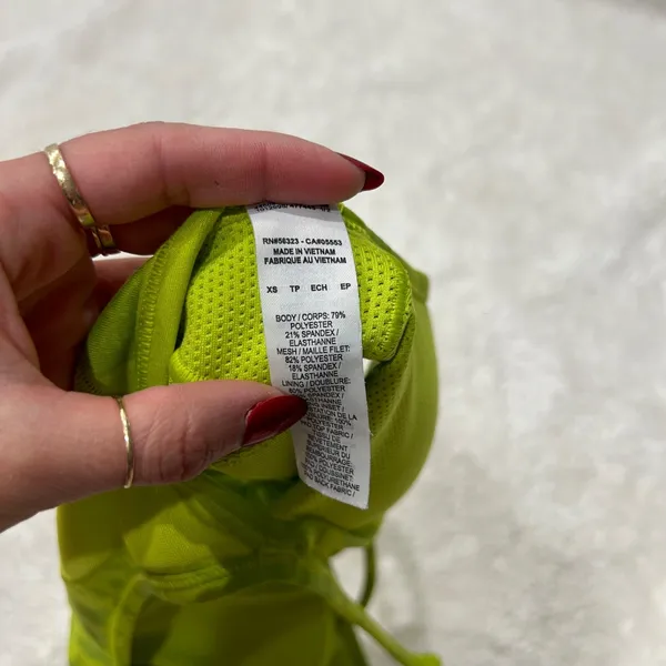 Nike Womens Green Athleisure Luxe Strappy Sports Bra Padded Sz XS Workout Cheer - Image 3