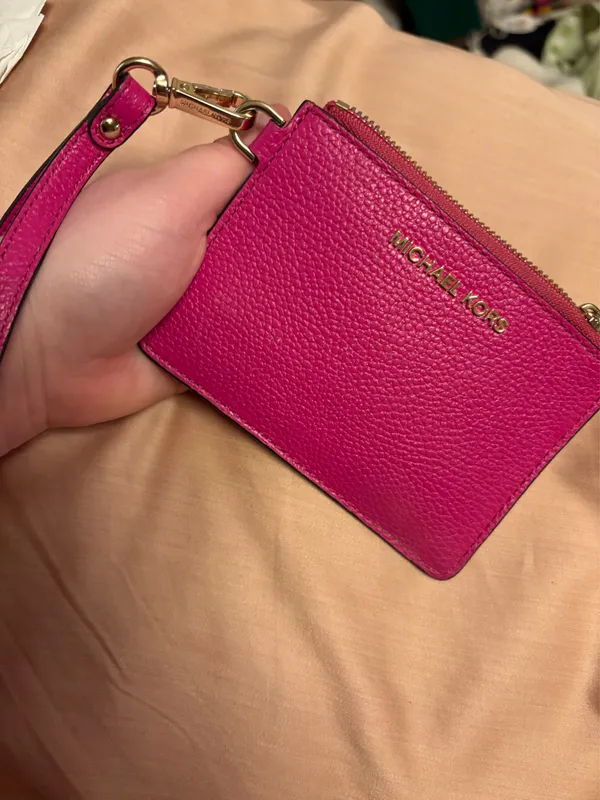 Michael Kors Wallet Wristlet - Image 2