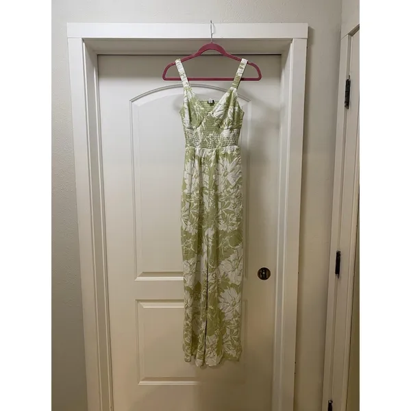 American Eagle Outfitters Jumpsuit Womens Medium Green Floral Smocked - Image 2
