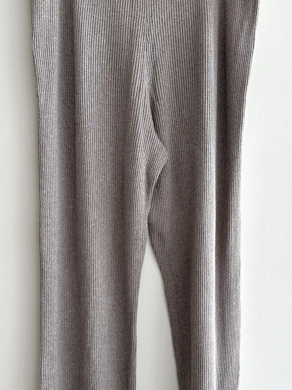 GAP Women’s Ribbed Stretch Waist Flared Pants, Taupe, Size Large - Image 10