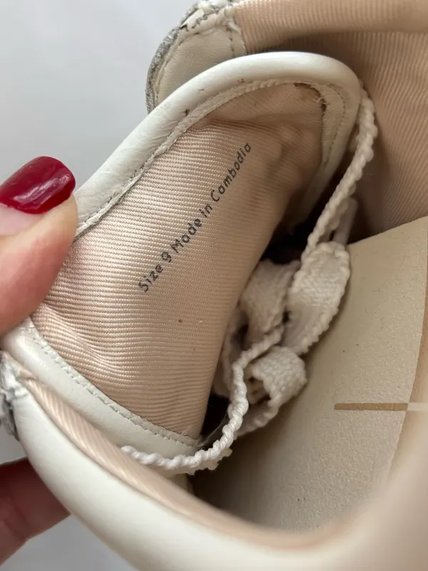Dolce Vita Women’s White Leather Lace-Up Sneakers Size 9 – Retro Casual - Image 8
