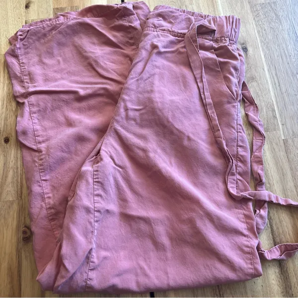 Women’s Pink Wide Leg Linen Blend Pants Tie Waist Size small - Image 5