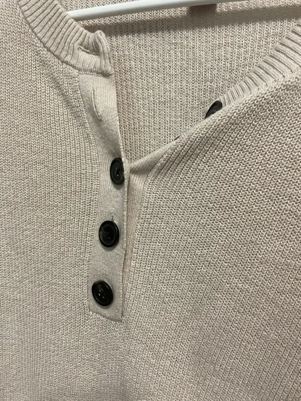 American Eagle Cream Knit Sweater - Image 3