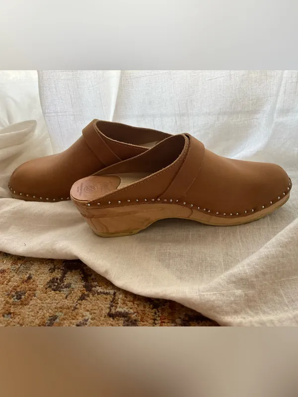 Troentorp Of Sweden• Brown Leather Clogs• Sz 38 - Image 2