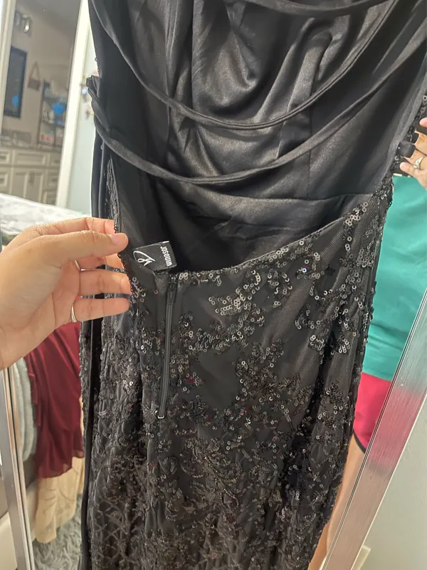 Black Strapless Windsor Dress - Image 5