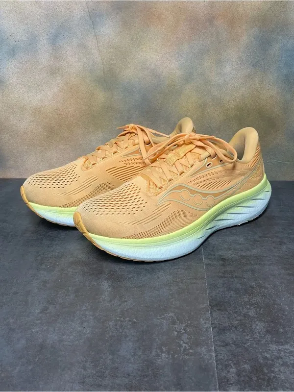 Saucony Ride 18 Women's Orange Running Shoes Size 9 - Image 3