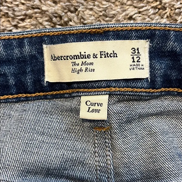 Abercrombie & Fitch Denim Curve Love Mom High Rise Jeans‎ Size 31/12 - Image 5