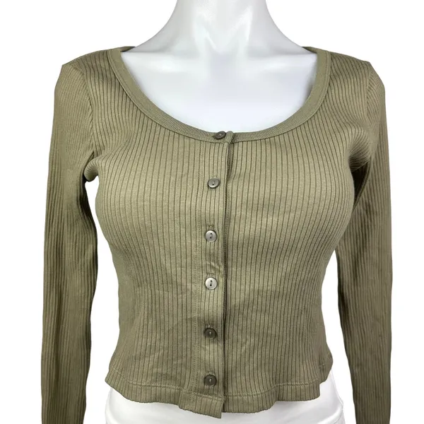 Uniqlo Women's Olive Green Ribbed Button Up Cropped Top Sweater Cardigan Size S - Image 4