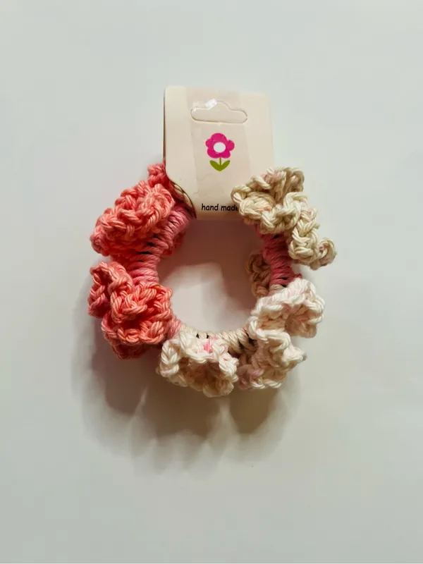 Handmade Crochet Ruffle Hair Scrunchie Pink Blush Cream Cotton Cottagecore NWT - Image 3