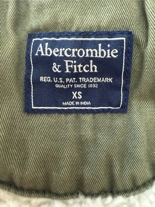Abercrombie & Fitch Parka Jacket Size XS Faux Fur Trim - Image 6