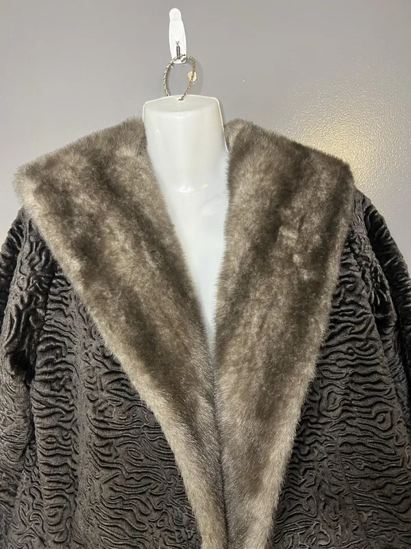 Vintage Borré Styled By Fairmoor Coat Womens S/M Brown Fur Shawl Collar - Image 2
