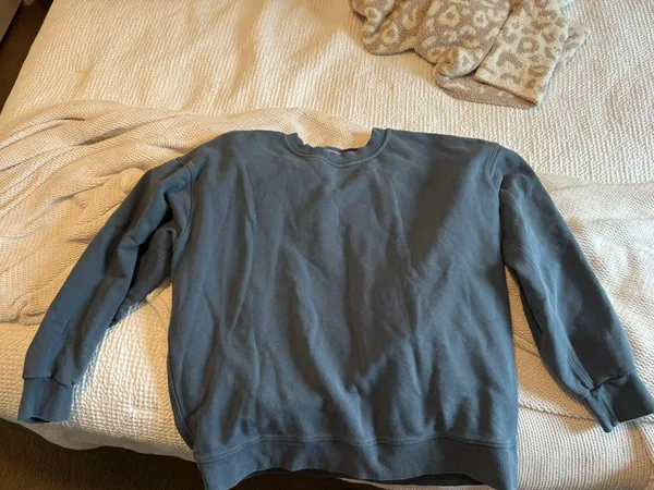 Lululemon Perfectly Oversized Crew - Image 4