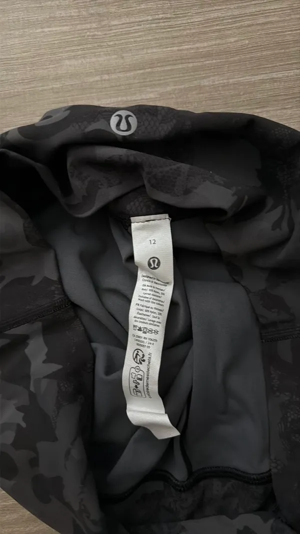 Lululemon Align Leggings 28" - Image 3