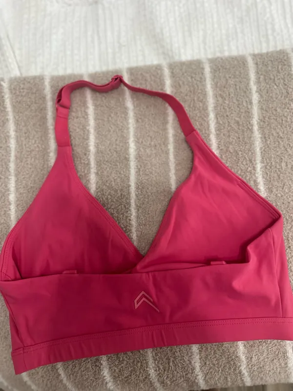 Unified Twist Oner Active Bra - Image 2