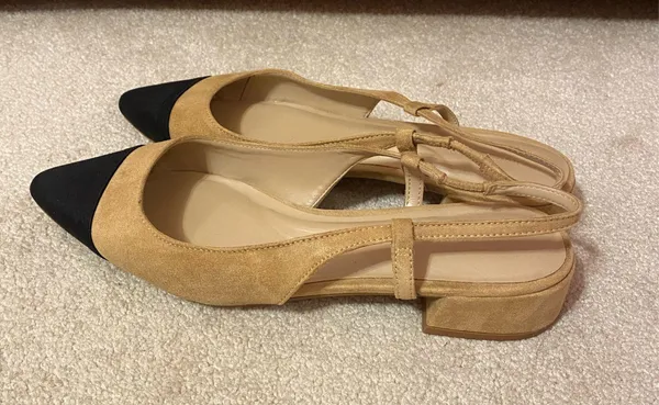 White House Black Market Suede Flats nude - Image 5