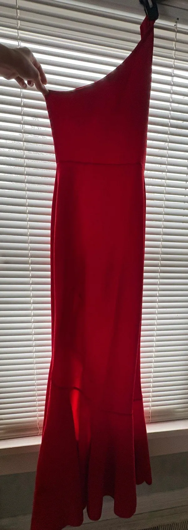 Pretty Little Thing Red Dress - Image 4