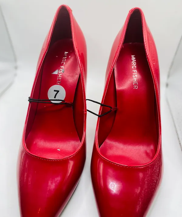 Marc Fisher New women's Red stiletto 4 inch heel pointed - Image 3