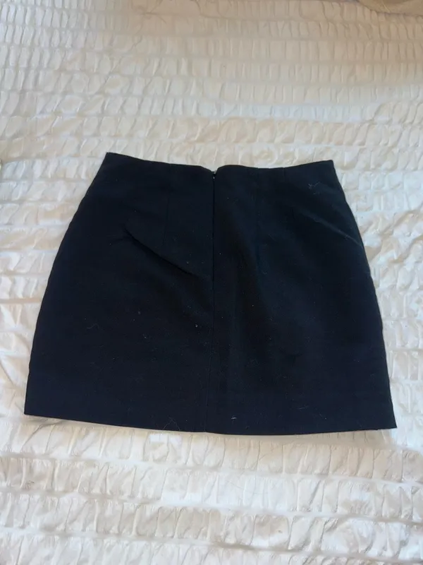 Express Black Women's Mini Skirt - Image 2