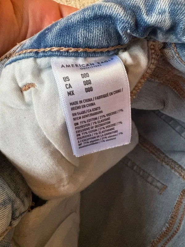 American Eagle Jean shorts - Image 4