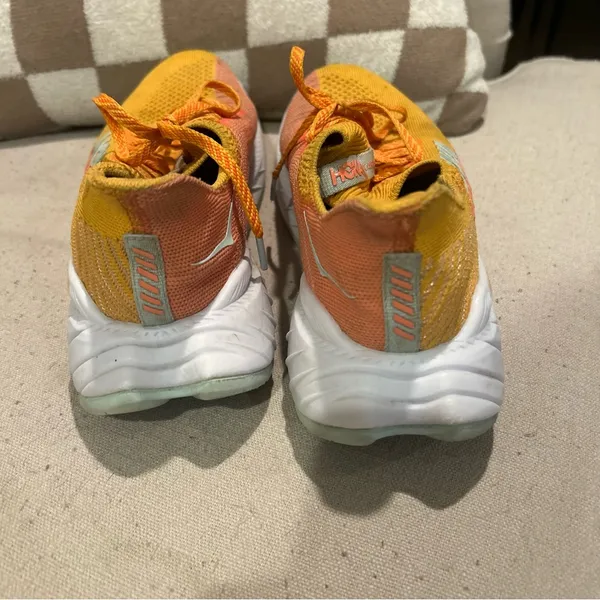 Hoka Carbon X 3 Sneakers - Image 8