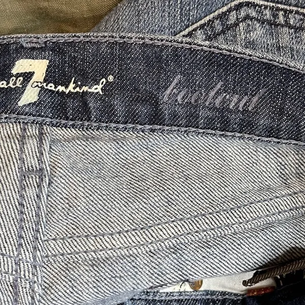 7 For All Mankind Distressed Jeans‎ - Image 8