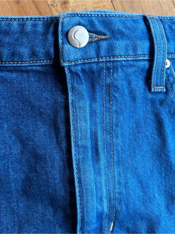Joe’s Jeans Women’s Bella Two Tone Blue Navy Denim Mini Skirt High Rise Size 30 - Image 4