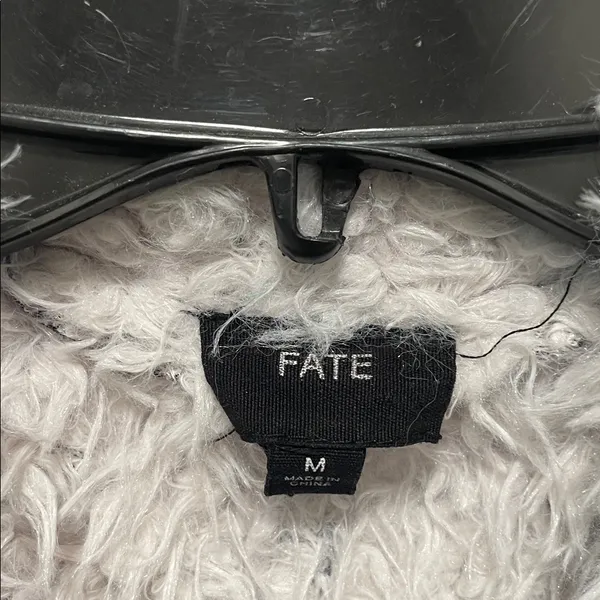 Fate Textured Black Vest with White Faux Fur Lining - Image 3