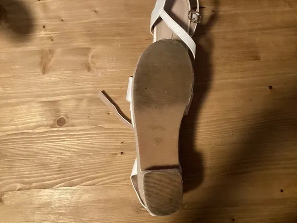 Platform sandals Size 8.5 - Image 3
