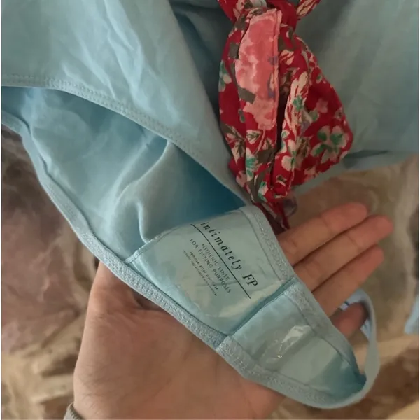 Free people Straps In The Back Bodysuit size medium - Image 4