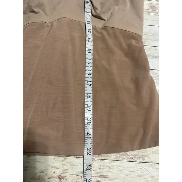 Honeylove Liftwear Shapewear Tank Top Cami Size Large Sand Built-In Wireless Bra - Image 4