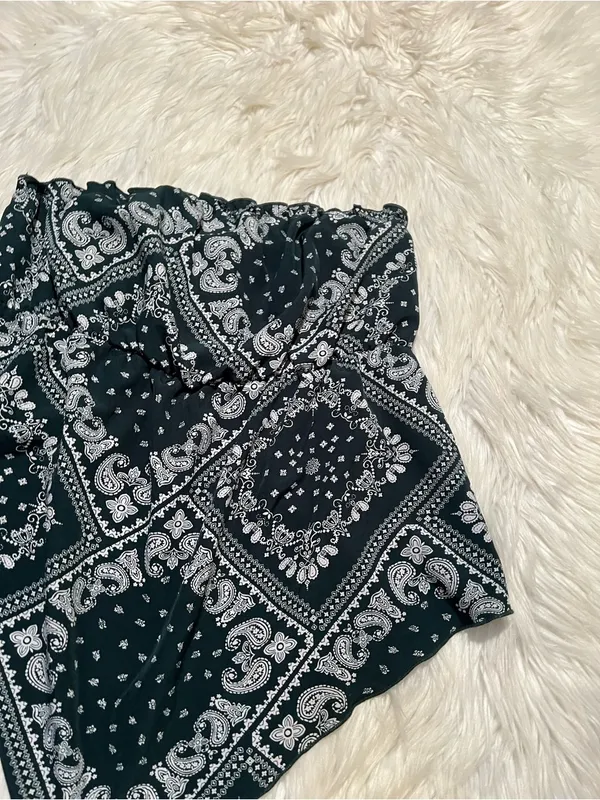 Women's Paisley Print Tube Top Handkerchief Dark Green White Stretch Elastic - Image 3