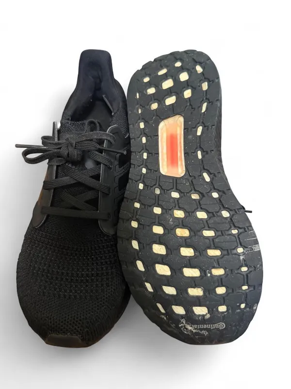 Adidas Ultraboost Shoes - Image 4