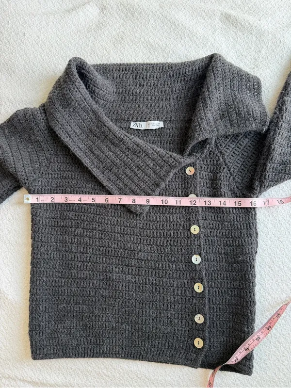 Zara Asymmetric Cropped Knit Sweater Off Shoulder Medium Grey Blue - Image 7