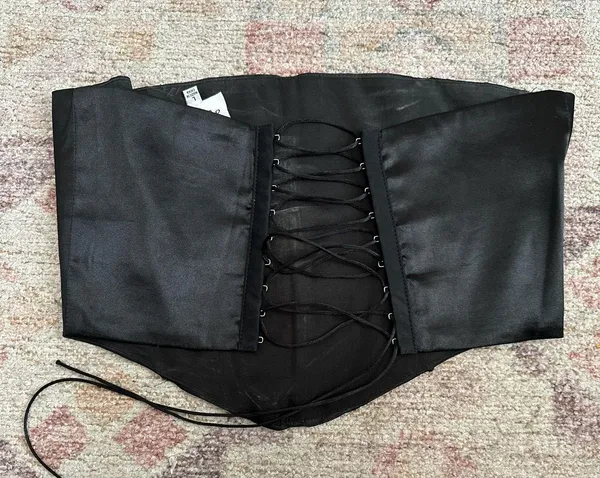 Black Corset Top Size L - Image 3