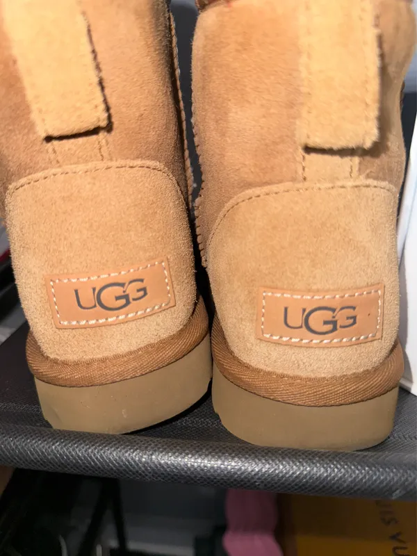 Mini UGG Boots Classic - Image 3