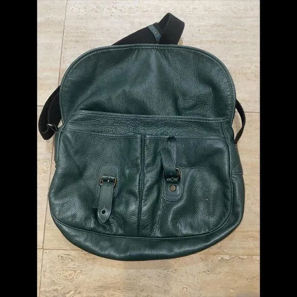 Urla Paris Green Pebble Leather Crossbody‎ Slouchy bag - Image 4
