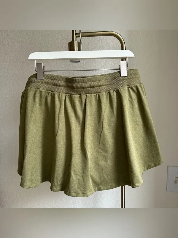 Fabletics Green Cloud Jersey Flounce Skort - Image 6