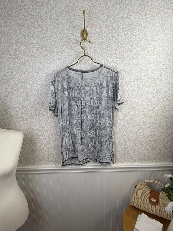 Free People Blue Gray Vintage Wash Short Sleeve Tee - Size - XS - Image 5