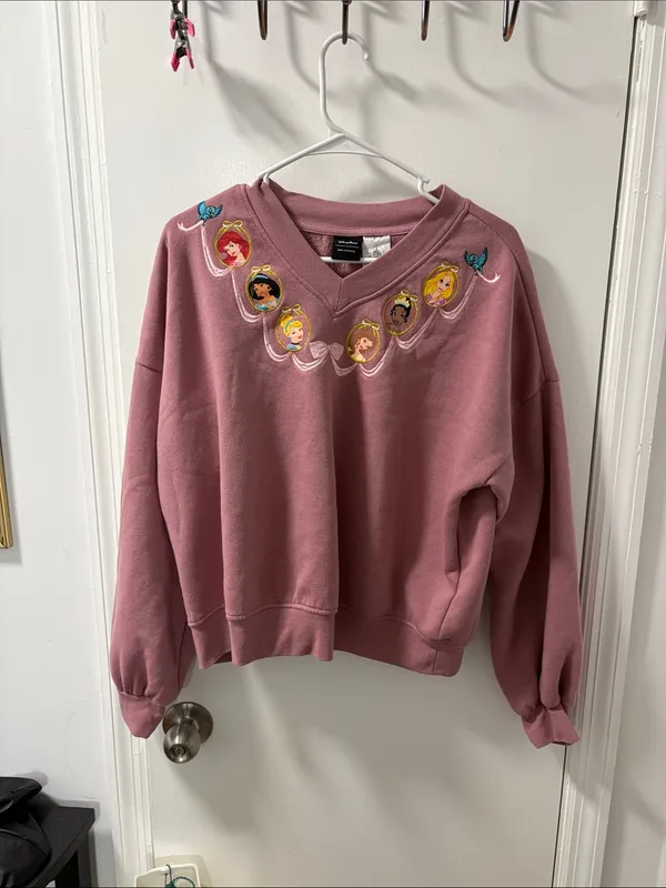 New WDW parks x Her Universe princess pullover - Image 5