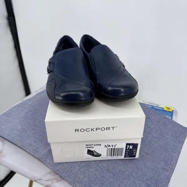 Rockport Daisey Slipon Womens 7N Navy Blue Leather Perforated Loafers CH4056‎ - Image 2