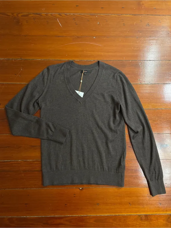 NWT Quince Lightweight Cotton Cashmere V-Neck Sweater Heather Charcoal Sz S 🧡🎀 - Image 8