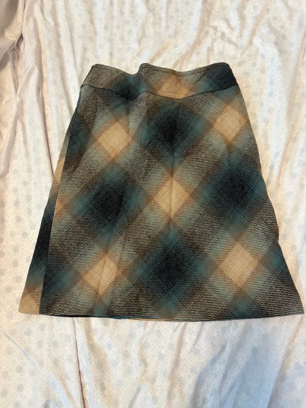 ann Taylor loft wool blend plaid green skirt - Image 4