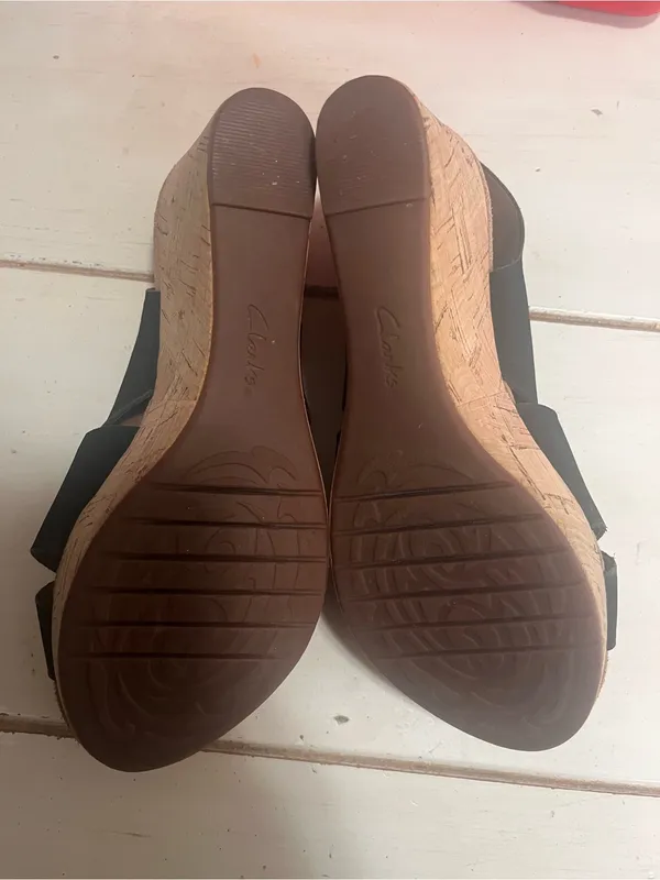 Clarks Black Suede Crisscross Slingback Sandals - Image 4